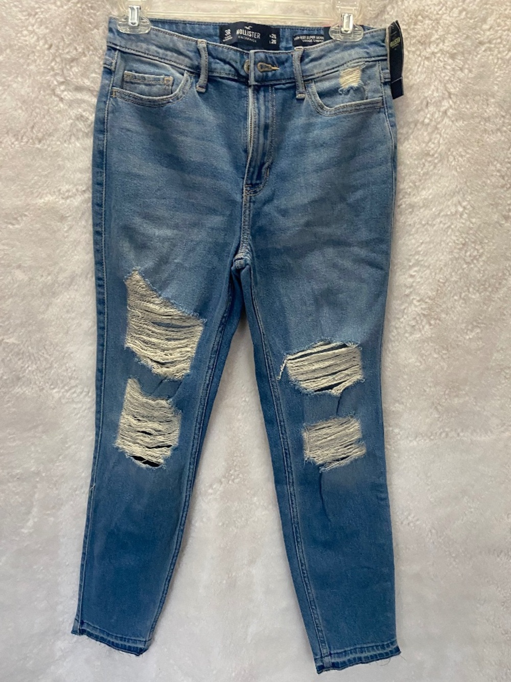 Hollister High Rise Skinny Vintage Stretch Crop Distressed Jeans - Size 3R (NWT)